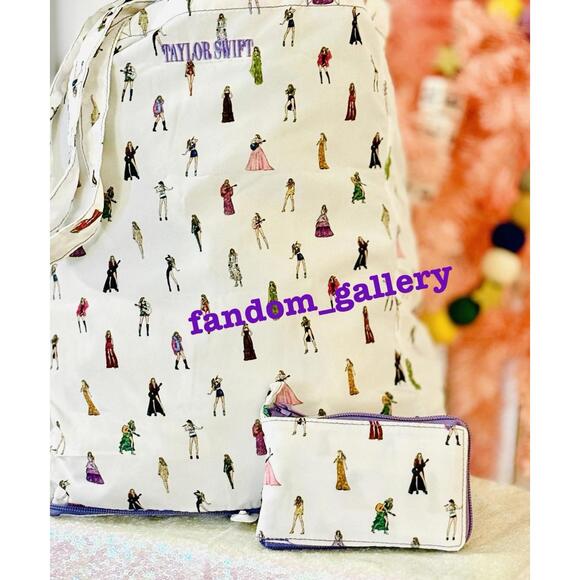 Taylor Swift Eras Tour Tote Bag in Zip Pouch NEW - Picture 2 of 5